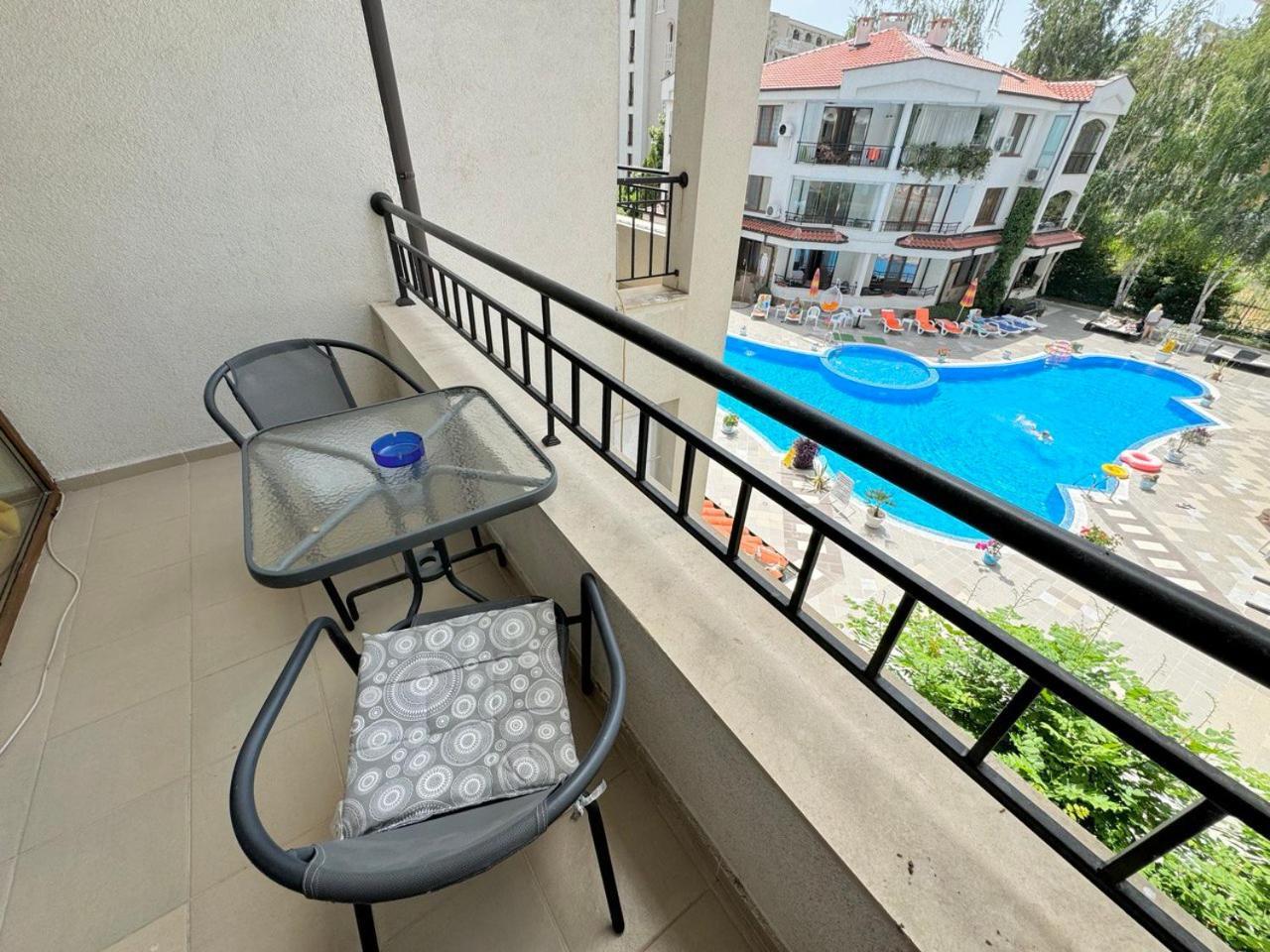 Dkapartments Chateau Valon 써니비치 외부 사진